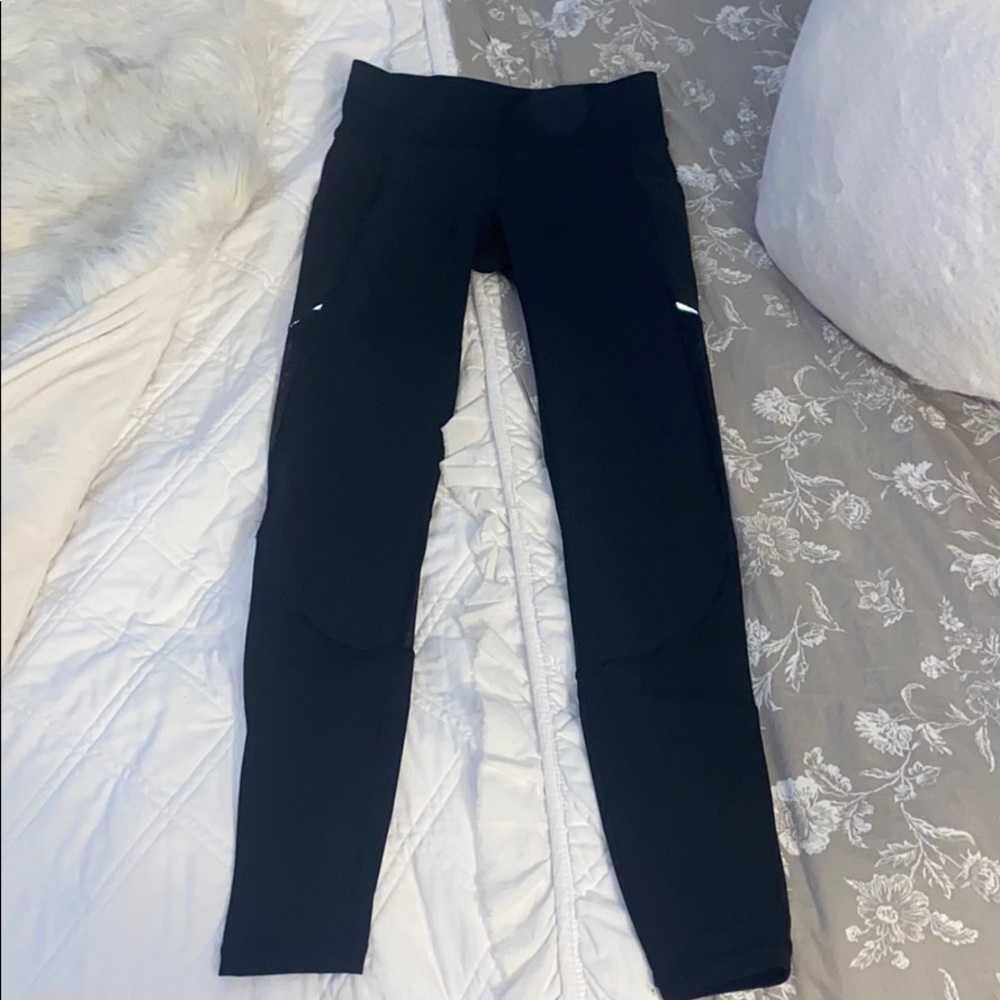LULULEMON LEGGINGS - Picture 8 of 13